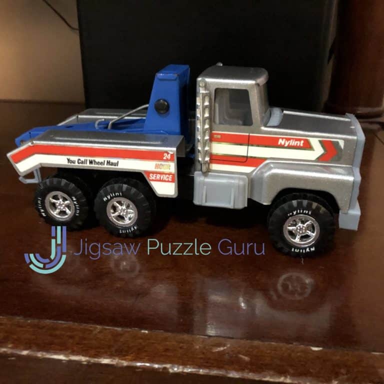 Tow Truck Jigsaw - Jigsaw Puzzle Guru